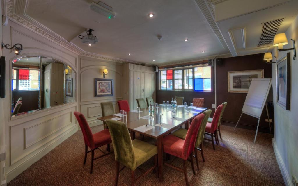 Dog & Partridge By Chef & Brewer Collection Hotel Tutbury Luaran gambar